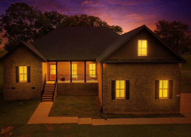 Property at 185 Mullins Mill Rd, Shelbyville, TN 37160, 3 beds, 2 baths
