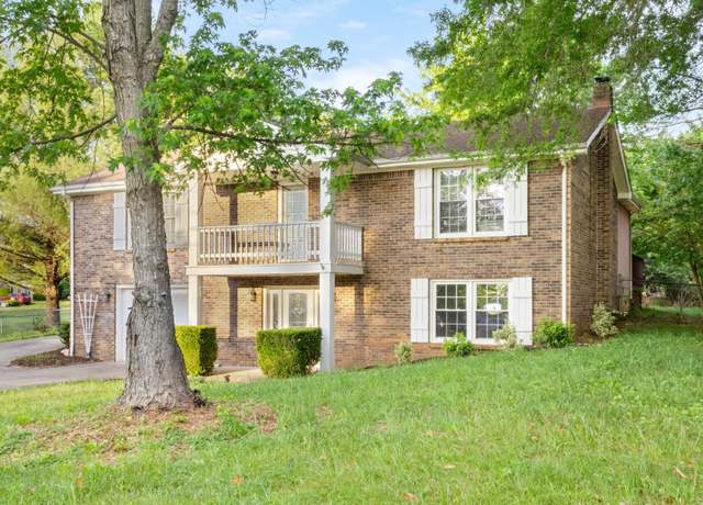 Property at 511 Sango Rd, Clarksville, TN 37043, 3 beds, 3 baths