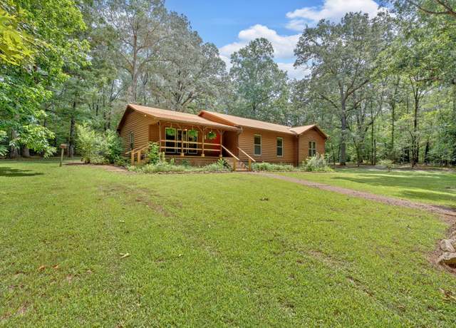 Property at 620 Belmont Rd, Manchester, TN 37355, 3 beds, 2 baths