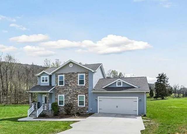 Property at 216 Joshua Dr, Sparta, TN 38583, 3 beds, 2.5 baths