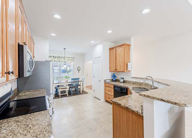 Property at 1057 Countess Ln, Spring Hill, TN 37174, 4 beds, 2.5 baths