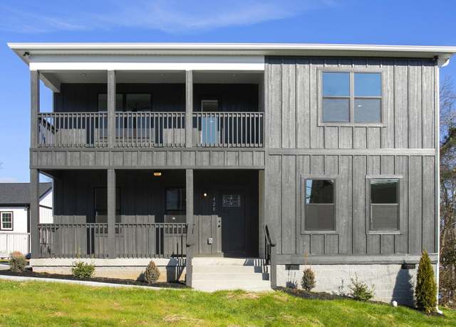 Property at 420 West 5th St, Columbia, TN 38401, 4 beds, 3.5 baths