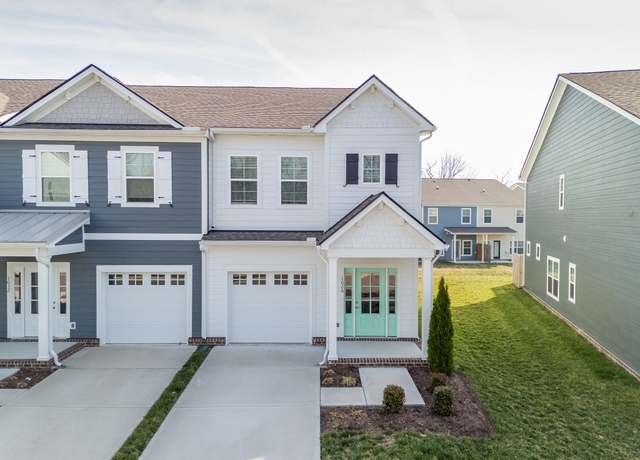 Property at 1026 Sweetleaf Dr, Franklin, TN 37064, 3 beds, 2.5 baths