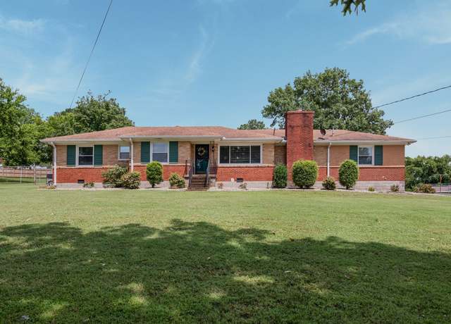 Property at 3905 Oxbow Dr, Nashville, TN 37207, 3 beds, 1.5 baths