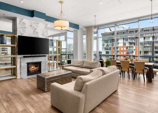 Property at 700 12th Ave S #1404, Nashville, TN 37203, 3 beds, 2.5 baths
