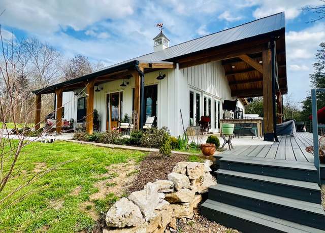 Property at 1106 Hwy 130w, Shelbyville, TN 37160, 3 beds, 2 baths