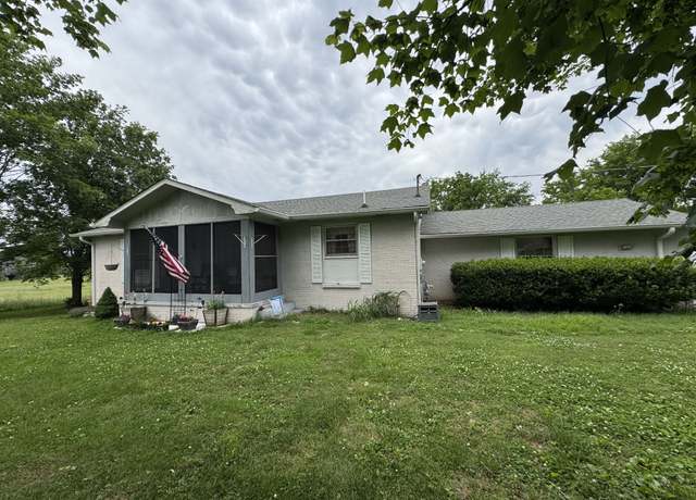 Property at 1196 1st Ave, Mount Pleasant, TN 38474, 2 beds, 1 bath