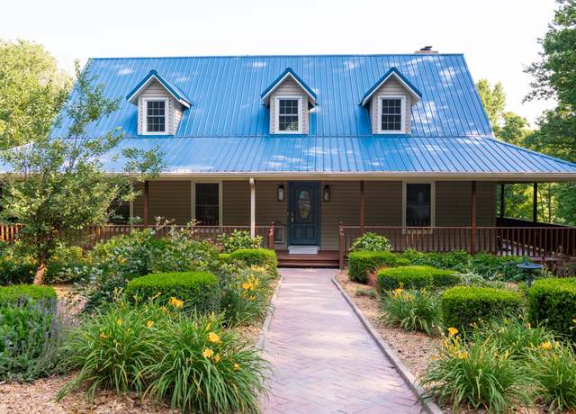 Property at 3390 Gra Mar Dr, Cookeville, TN 38506, 4 beds, 3 baths