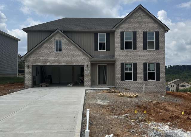 Property at 211 Clover Meadow Ln, Maryville, TN 37801, 5 beds, 3 baths