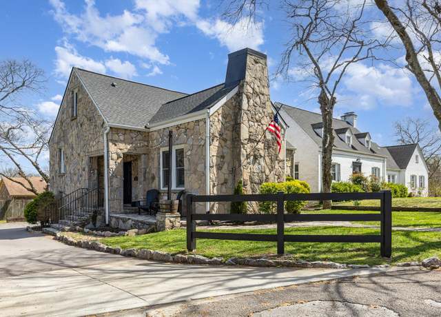 Property at 805 Allison Gdns, Columbia, TN 38401, 2 beds, 2.5 baths