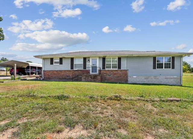 Property at 427 Rome Pike, Lebanon, TN 37087, 3 beds, 2 baths