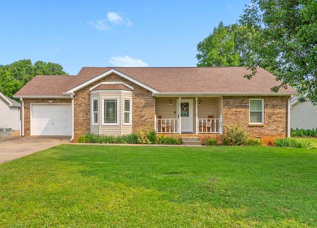 Property at 3709 Misty Way, Clarksville, TN 37042, 3 beds, 2 baths