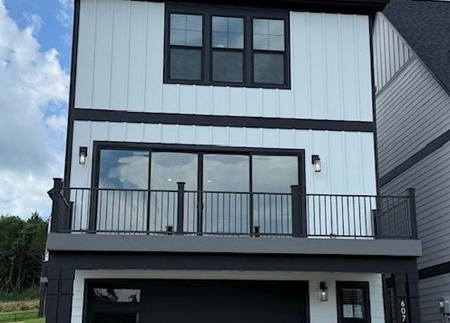 Property at 607 Gustaf Dr, Whites Creek, TN 37189, 3 beds, 2.5 baths