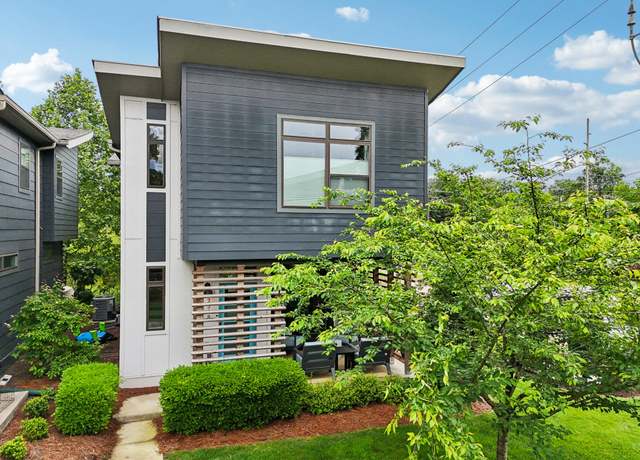 Property at 2518 Colbert Dr, Nashville, TN 37206, 3 beds, 2.5 baths