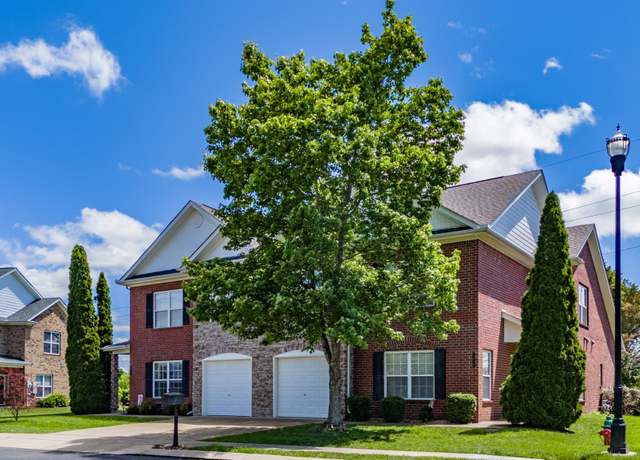 Property at 3019 Auld Tatty Dr, Spring Hill, TN 37174, 3 beds, 2.5 baths