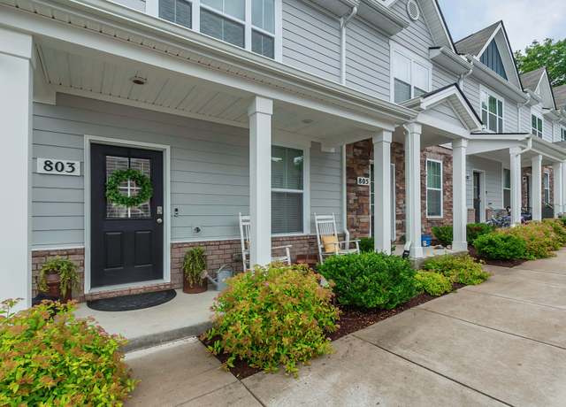 Property at 803 Dallas Dr, Columbia, TN 38401, 3 beds, 2.5 baths
