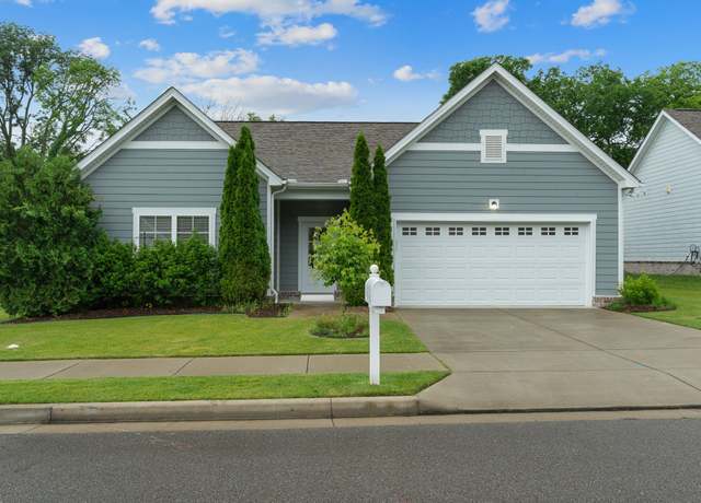 Property at 125 Hermitage Point Dr, Hermitage, TN 37076, 3 beds, 2 baths