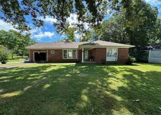 Property at 186 N Forrest Ave, Camden, TN 38320, 2 beds, 2 baths
