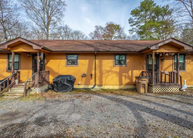Property at 315 Old Lake Rd, Tunnel Hill, GA 30755, 4 beds, 2 baths