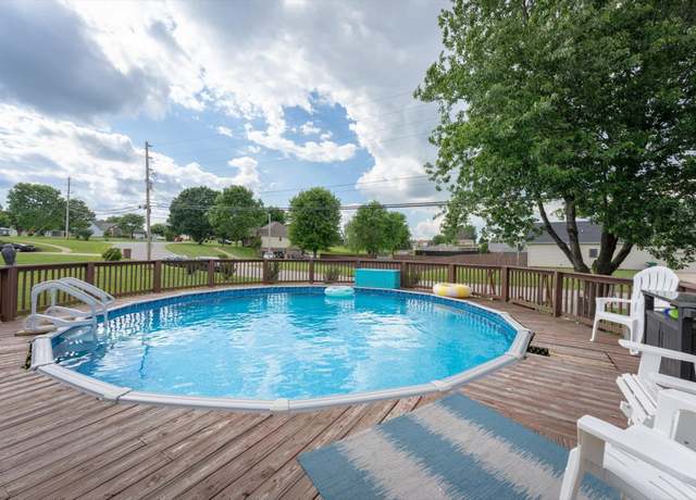 Property at 600 Fallbrook Ln, Clarksville, TN 37040, 3 beds, 2.5 baths