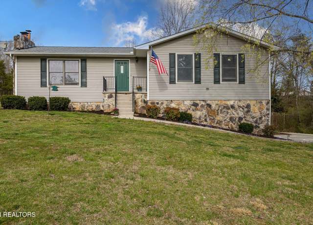 Property at 222 Edith Ln, Lenoir City, TN 37771, 3 beds, 3 baths