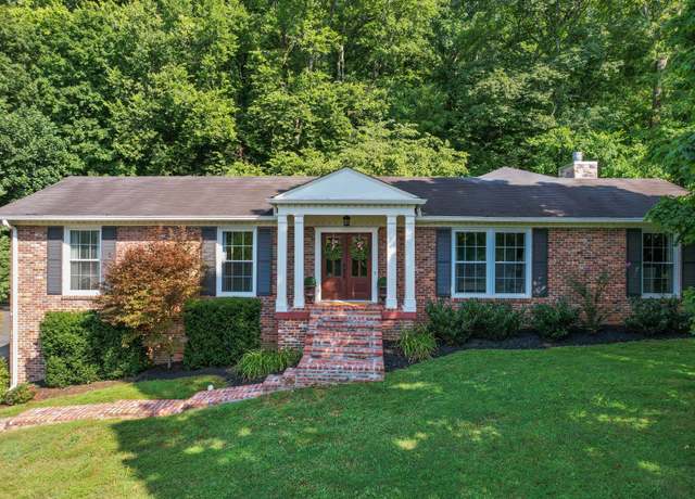 Property at 774 Rodney Dr, Nashville, TN 37205, 3 beds, 3 baths