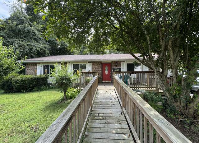 Property at 6616 Sedgefield Dr, Knoxville, TN 37923, 3 beds, 1.5 baths