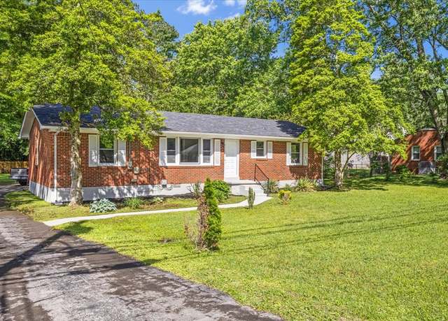 Property at 1309 Ovoca Rd, Tullahoma, TN 37388, 4 beds, 2 baths