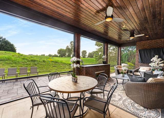 Property at 1492 Boardwalk Pl E, Gallatin, TN 37066, 4 beds, 2.5 baths