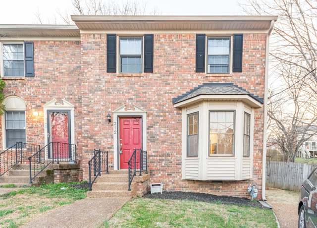 Property at 312 Woodlark Ct, Nashville, TN 37214, 3 beds, 2.5 baths