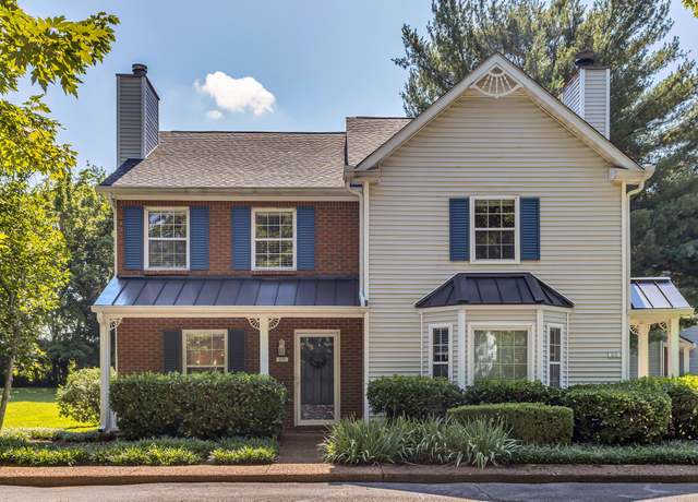 Property at 1270 Carriage Park Dr, Franklin, TN 37064, 2 beds, 1.5 baths