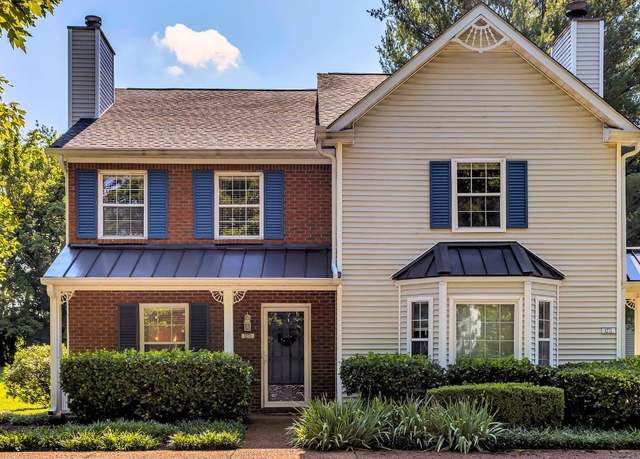 Property at 1270 Carriage Park Dr, Franklin, TN 37064, 2 beds, 1.5 baths