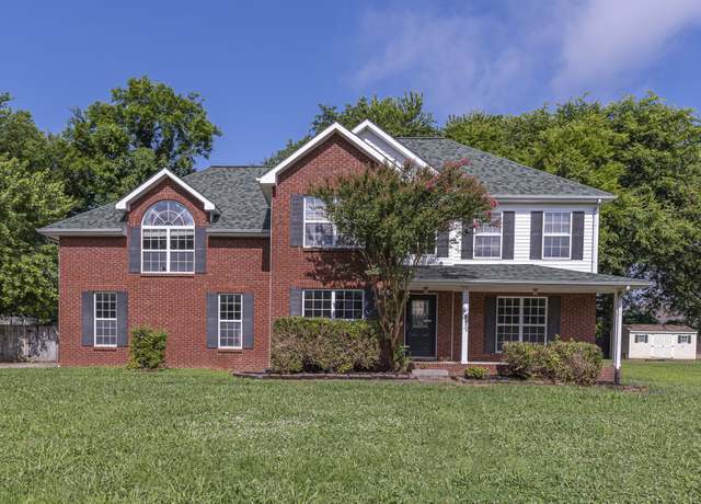 Property at 3332 Greenspoint Dr, Clarksville, TN 37042, 3 beds, 2.5 baths