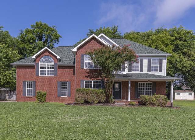 Property at 3332 Greenspoint Dr, Clarksville, TN 37042, 3 beds, 2.5 baths