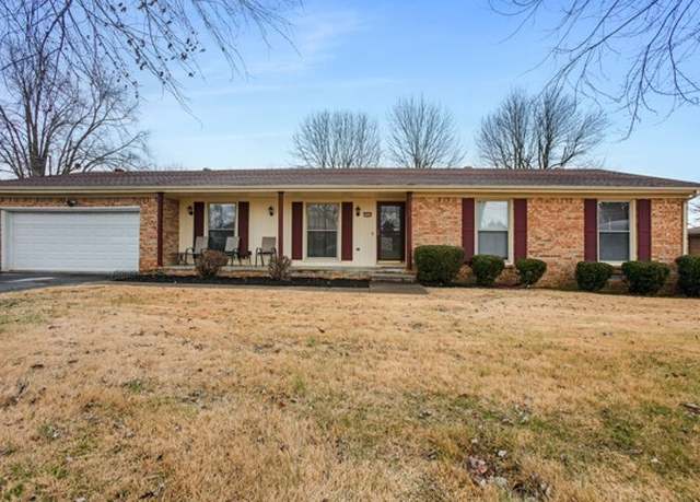 Property at 308 Ellen Dr, Hopkinsville, KY 42240, 3 beds, 2 baths