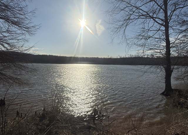 Property at 415 Hardin Bottom Rd, Clifton, TN 38425