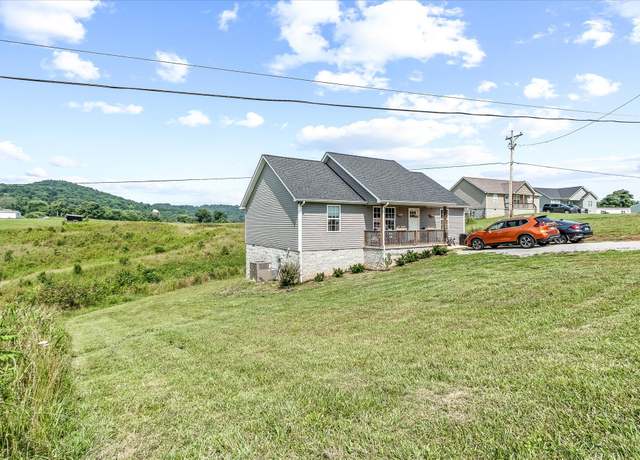 Property at 2190 Sullivan Knowles Rd, Sparta, TN 38583, 3 beds, 2 baths