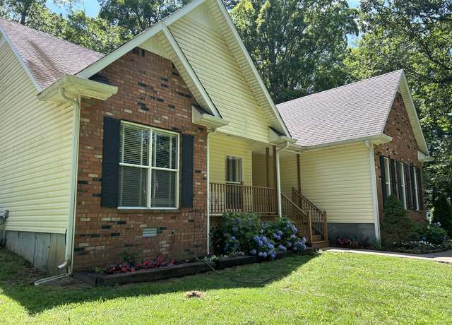Property at 825 Hwy 96 N, Fairview, TN 37062, 3 beds, 2 baths