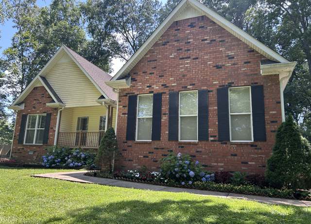 Property at 825 Hwy 96 N, Fairview, TN 37062, 3 beds, 2 baths