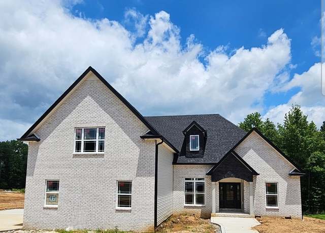 Property at 625 Bumblebee Way, Clarksville, TN 37042, 4 beds, 2.5 baths