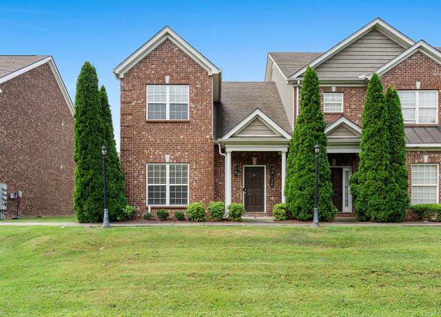 Property at 316 Rowlette Cir, Murfreesboro, TN 37127, 2 beds, 2.5 baths