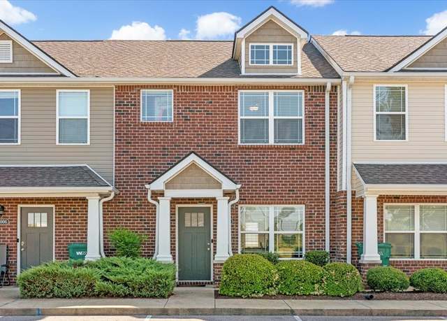 Property at 5004 Fennel Ct, Spring Hill, TN 37174, 2 beds, 2.5 baths