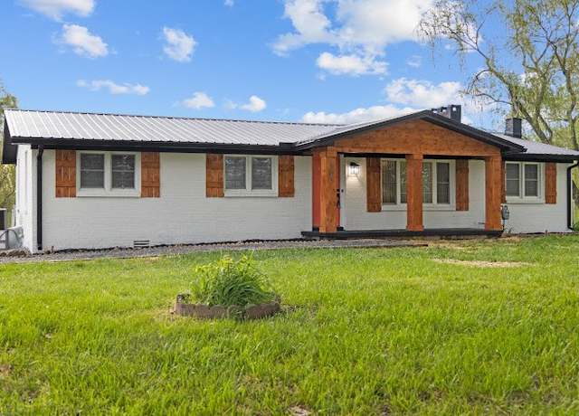 Property at 505 Fairfield Rd, Bethpage, TN 37022, 4 beds, 2 baths