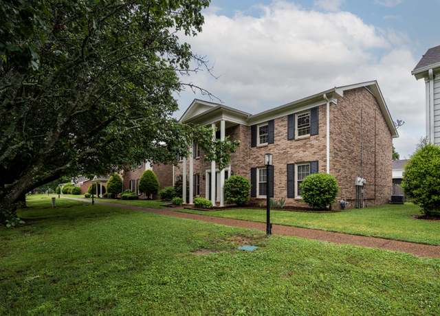 Property at 973 General George Patton Rd, Nashville, TN 37221, 3 beds, 2.5 baths