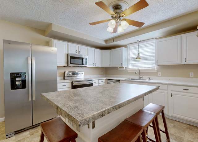 Property at 203 Bonnalynn Dr, Hermitage, TN 37076, 3 beds, 3 baths