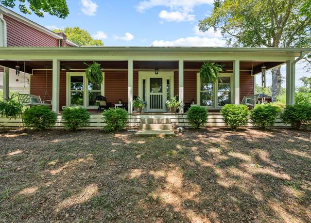Property at 600 Lee Keen Rd, Franklin, KY 42134, 5 beds, 2.5 baths