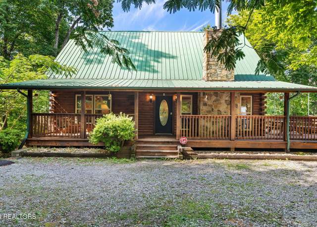 Property at 531 Gatlin Dr, Gatlinburg, TN 37738, 5 beds, 3 baths
