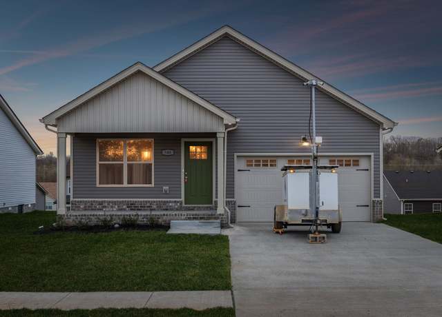 Property at 946 Tufnel Dr, Clarksville, TN 37040, 3 beds, 2 baths