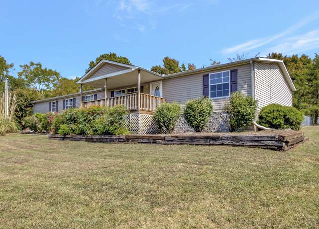 Property at 4167 Murfreesboro Rd, Lebanon, TN 37090, 4 beds, 2 baths