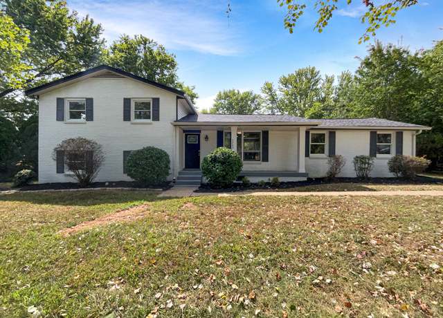 Property at 2203 Green Acres Dr, Clarksville, TN 37042, 5 beds, 3 baths